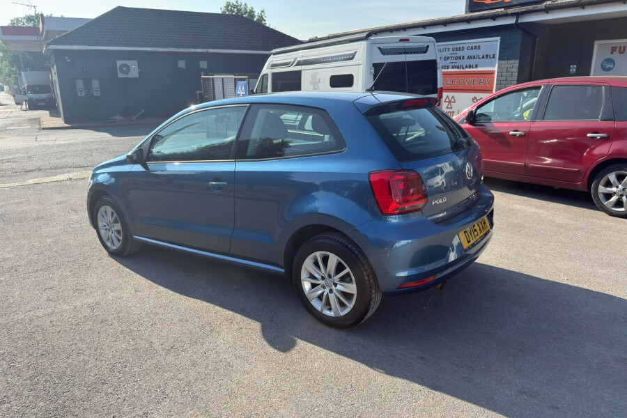 Volkswagen Polo Hatchback DY15XXH Blue #4