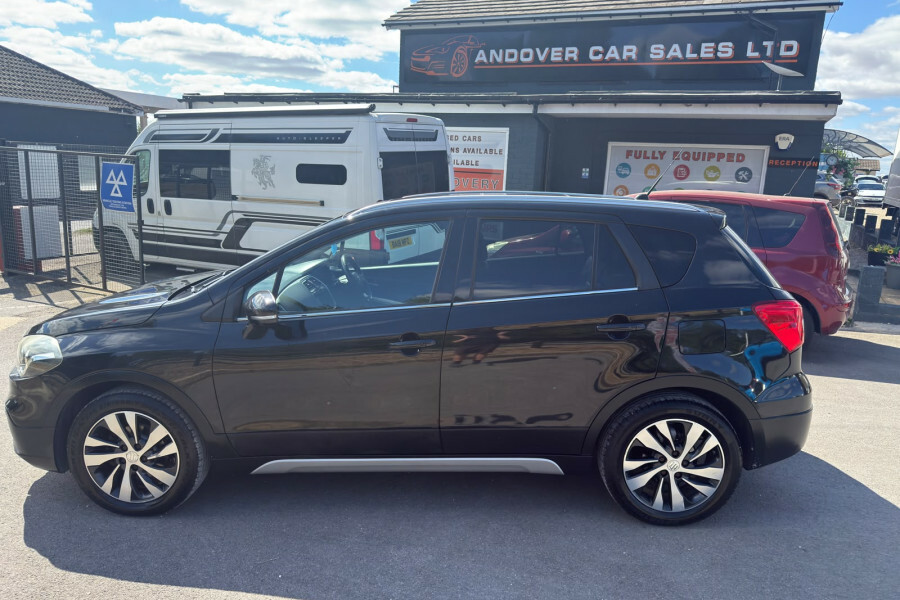 Suzuki SX4 S Cross Suv Black #5
