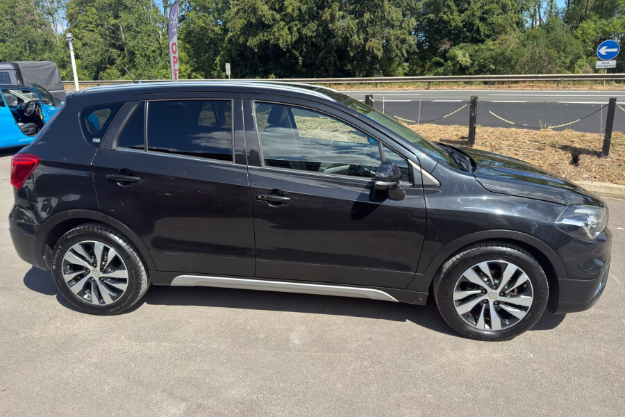 Suzuki SX4 S Cross Suv Black #4
