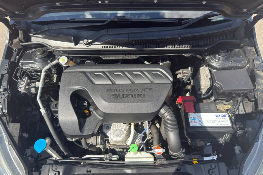 Suzuki SX4 S Cross  White #16