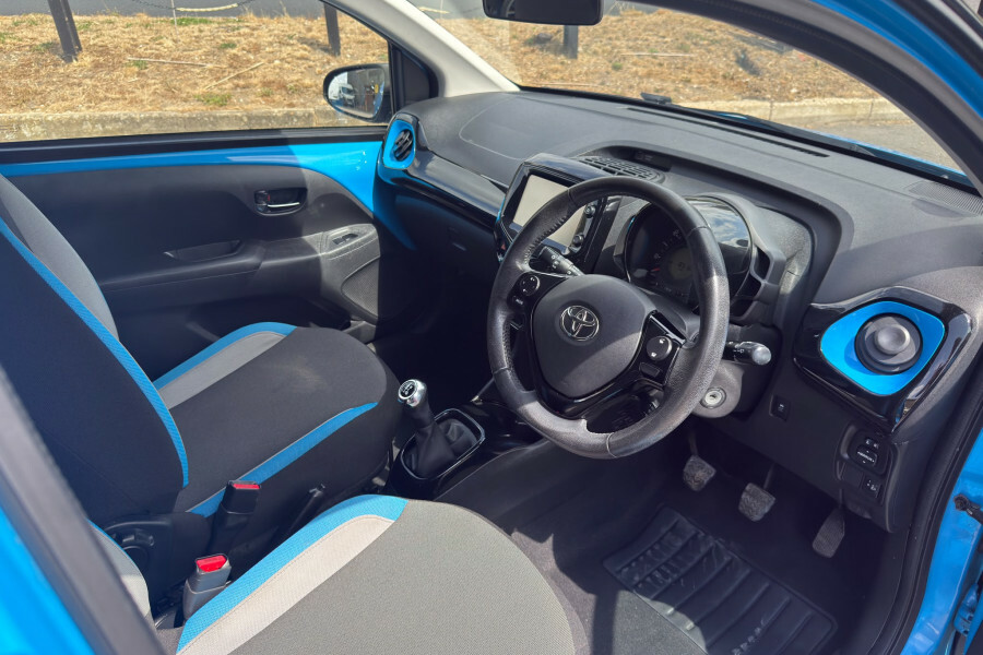 Toyota Aygo X X-pression White #11