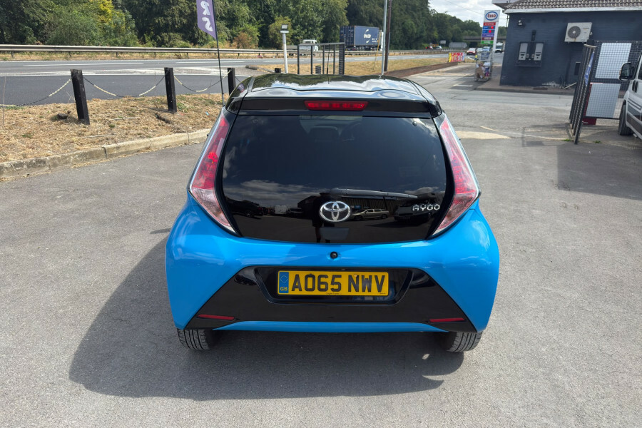 Toyota Aygo X Hatchback Blue #6