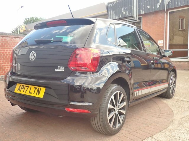Volkswagen Polo 1.2 Tsi Beats Hatchback Black #4