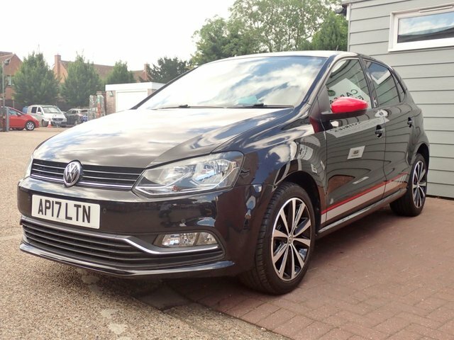 Volkswagen Polo 1.2 Tsi Beats Hatchback Black #2