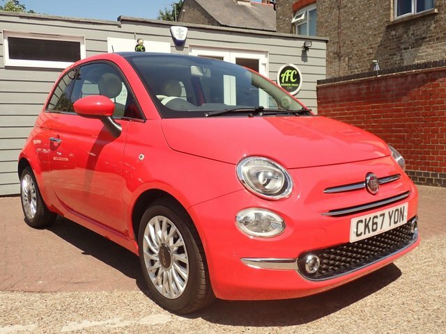 Fiat 500 1.2 Lounge Hatchback Pink