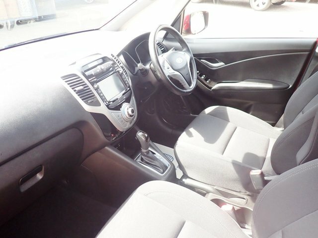 Hyundai Ix20 Crdi Se Blue Drive Blue #11