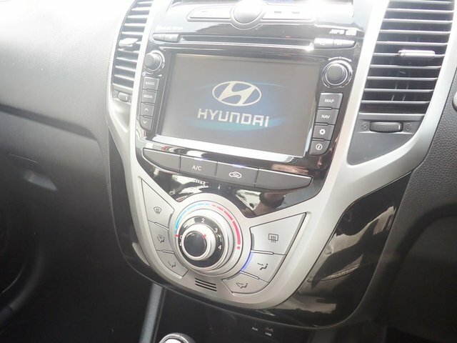 Hyundai Ix20 Crdi Se Blue Drive Blue #12