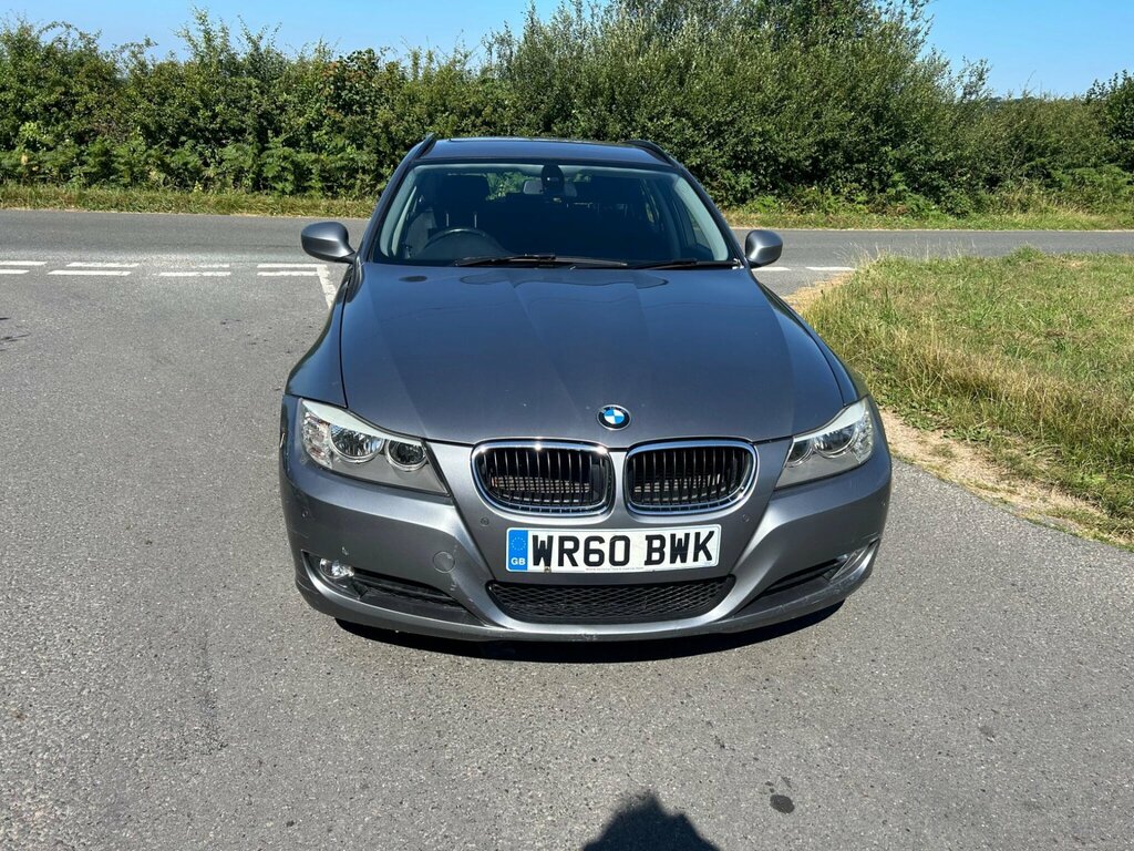 BMW 3 Series 2.0 318D Es Touring Euro 5 Grey #2