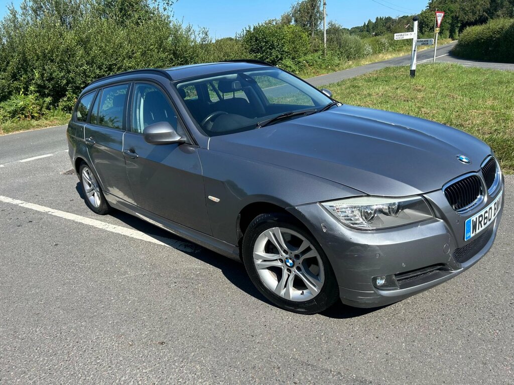 BMW 3 Series 2.0 318D Es Touring Euro 5 Grey