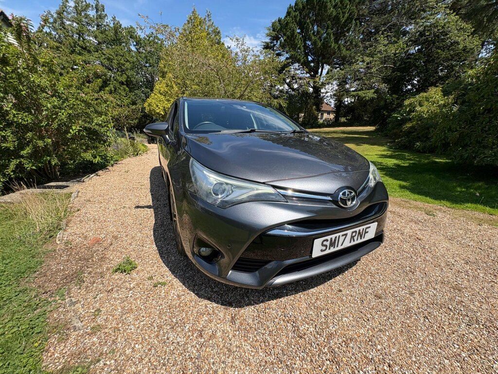 Toyota Avensis 2.0 D-4d Business Edition Plus Touring Sports Euro Grey #3