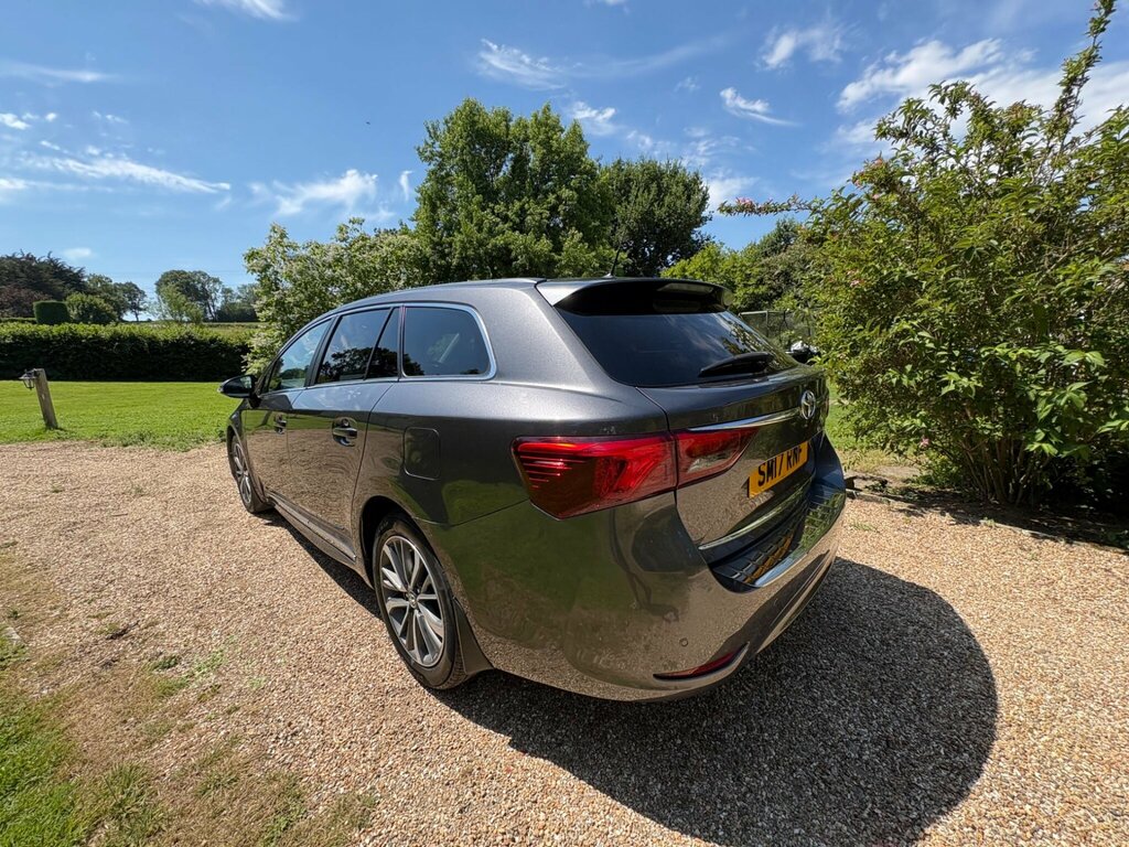 Toyota Avensis 1.6L Business Edition Grey #23