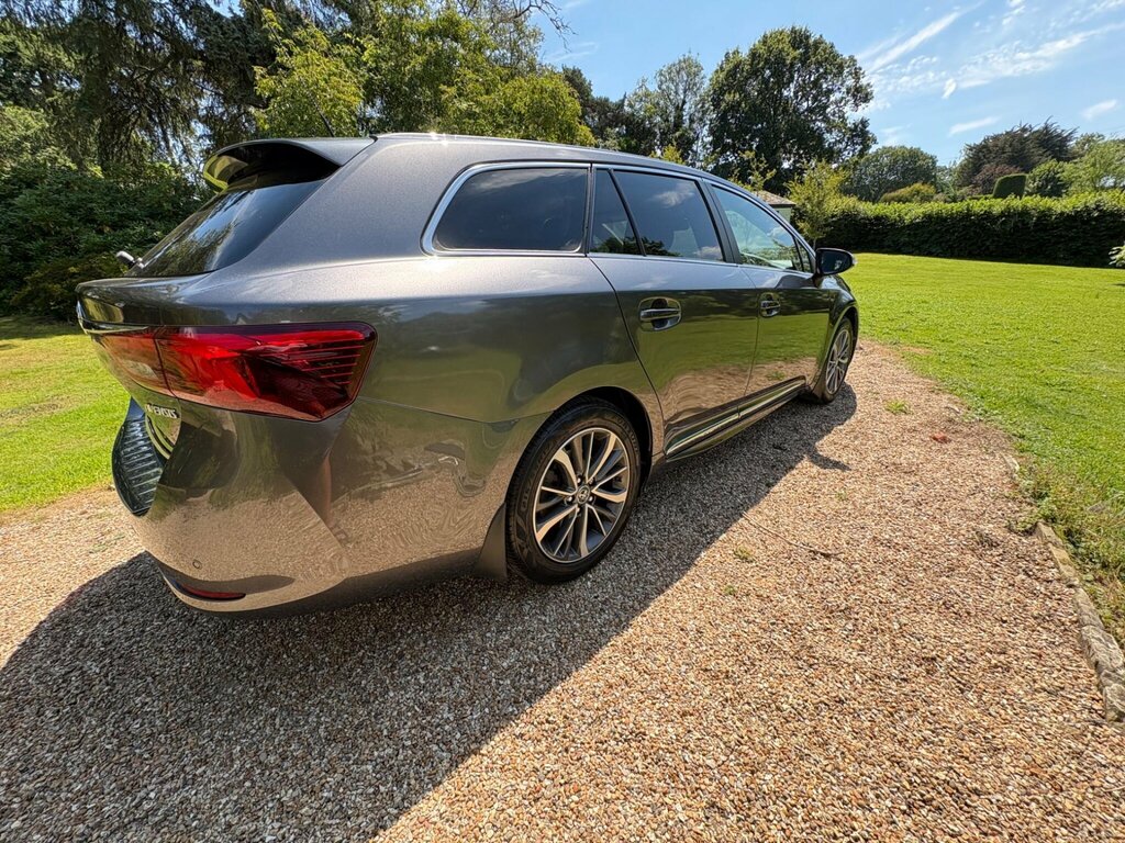 Toyota Avensis 1.6L Business Edition Grey #15