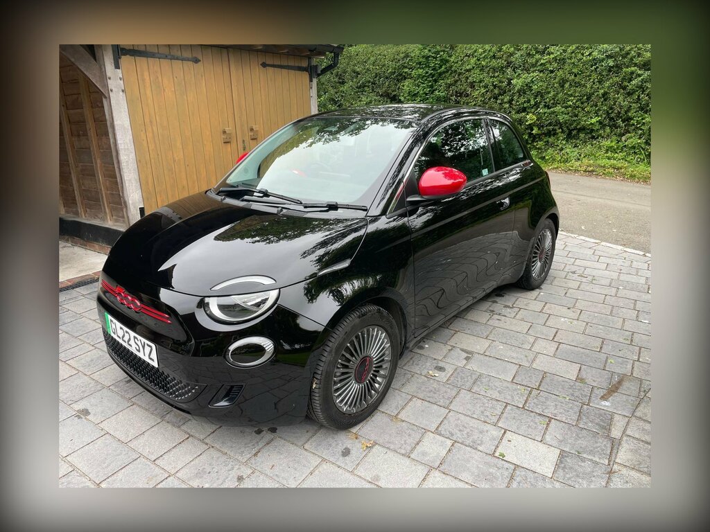 Fiat 500E 42Kwh Red Black #2