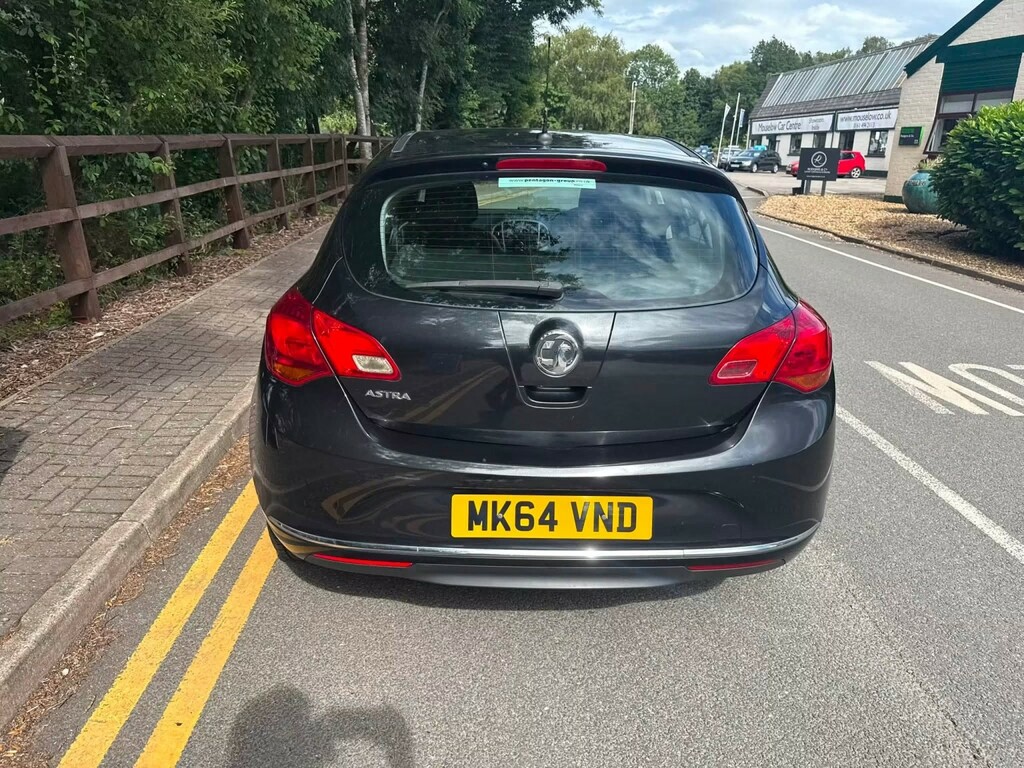 Vauxhall Astra 1.4 16V Excite Black #6