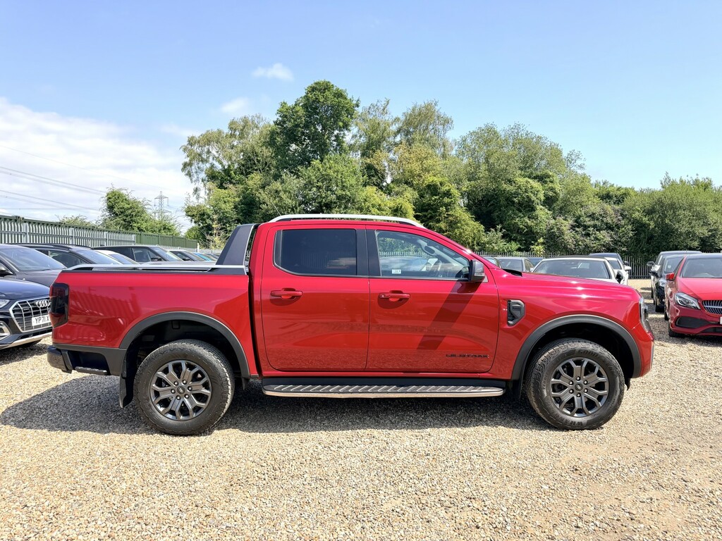 Ford Ranger 2.0 Td Ecoblue Wildtrak Pickup Double Cab Dies Red