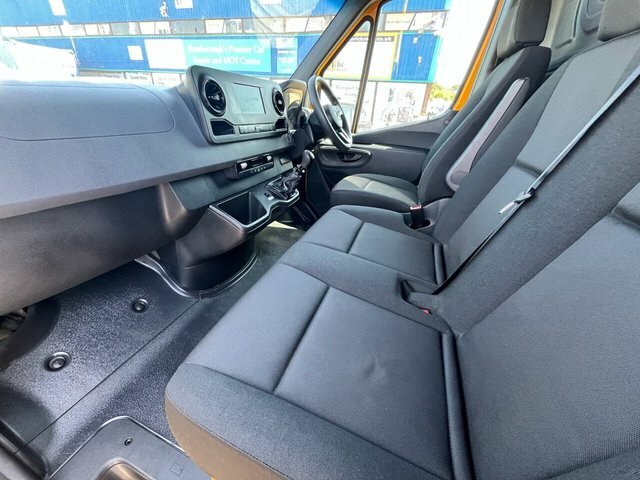 Mercedes-Benz Sprinter 314 Cdi Progressive Panel RE21XPD Yellow #4