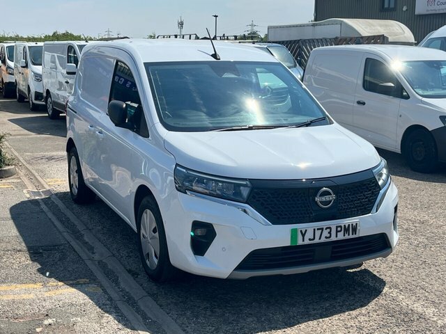 Nissan TOWNSTAR Tekna Panel Van 6Dr White