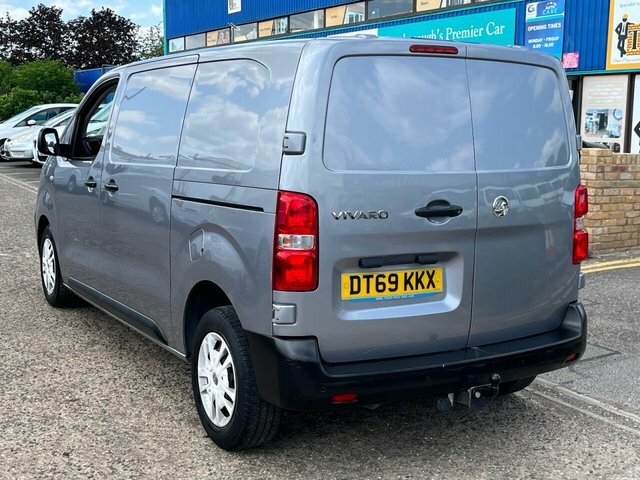 Vauxhall Vivaro Hrefused-vauxhall-vivaro-braintree-essex-629518 White #7