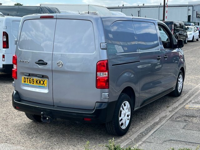 Vauxhall Vivaro Hrefused-vauxhall-vivaro-braintree-essex-629518 White #10
