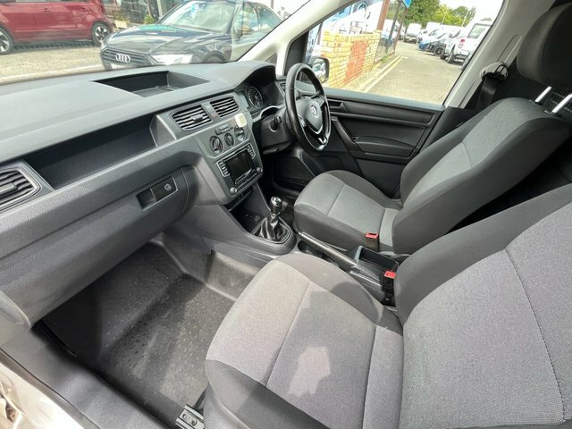 Volkswagen Caddy Tdi C20 Startline Panel White #3