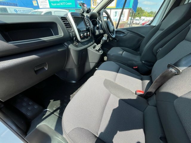 Renault Trafic Dci Energy 28 Business White #4