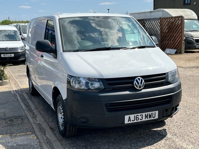 Volkswagen Transporter Tdi T28 Startline Panel White
