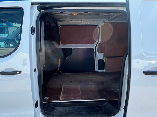 Vauxhall Vivaro Turbo D 2900 Dynamic DS72WNE White #6