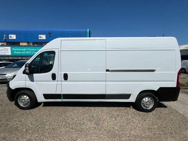 Peugeot Boxer Bluehdi 335 Professional Panel White #6