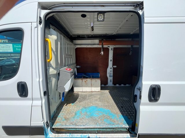 Peugeot Boxer Bluehdi 335 Professional Panel White #5