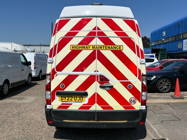 Vauxhall Movano Dynamic White #8