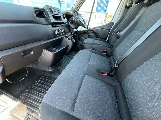 Vauxhall Movano Cdti 3500 Biturbo Edition White #4