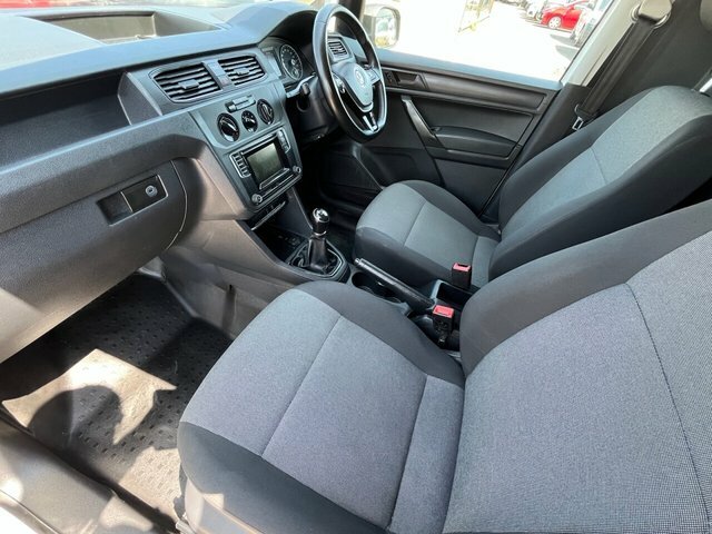 Volkswagen Caddy Tdi C20 Startline Panel White #4