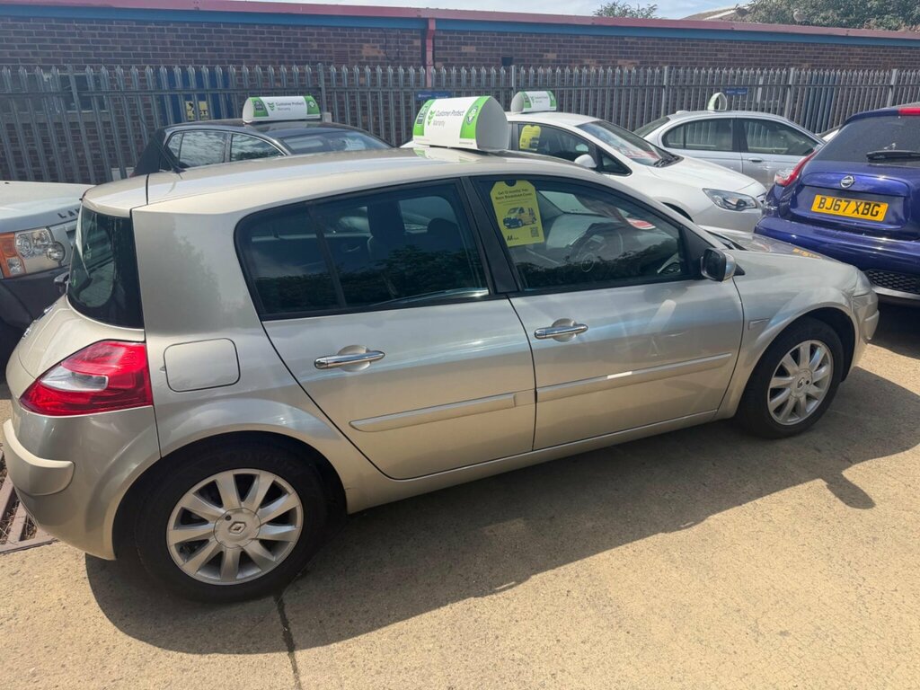 Renault Megane E-Tech 1.6 Vvt Blue #9