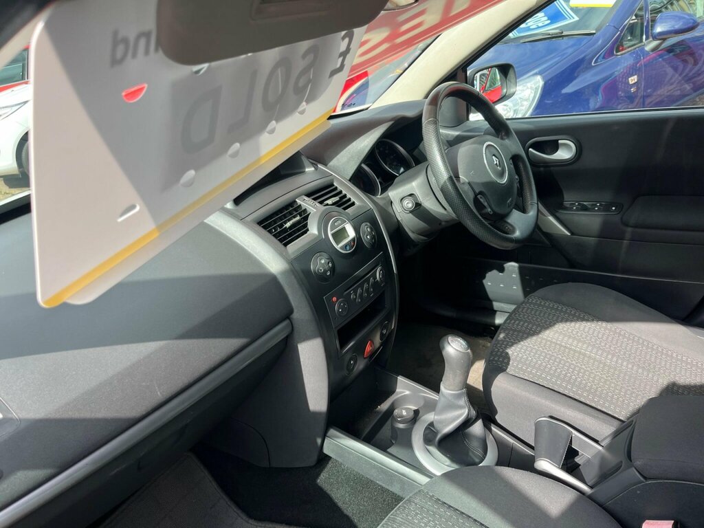 Renault Megane E-Tech 1.6 Vvt Blue #14