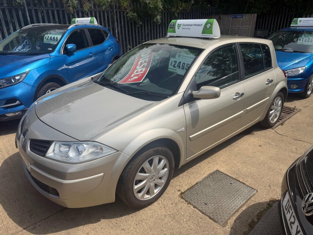 Renault Megane E-Tech 1.6 Vvt Blue #1
