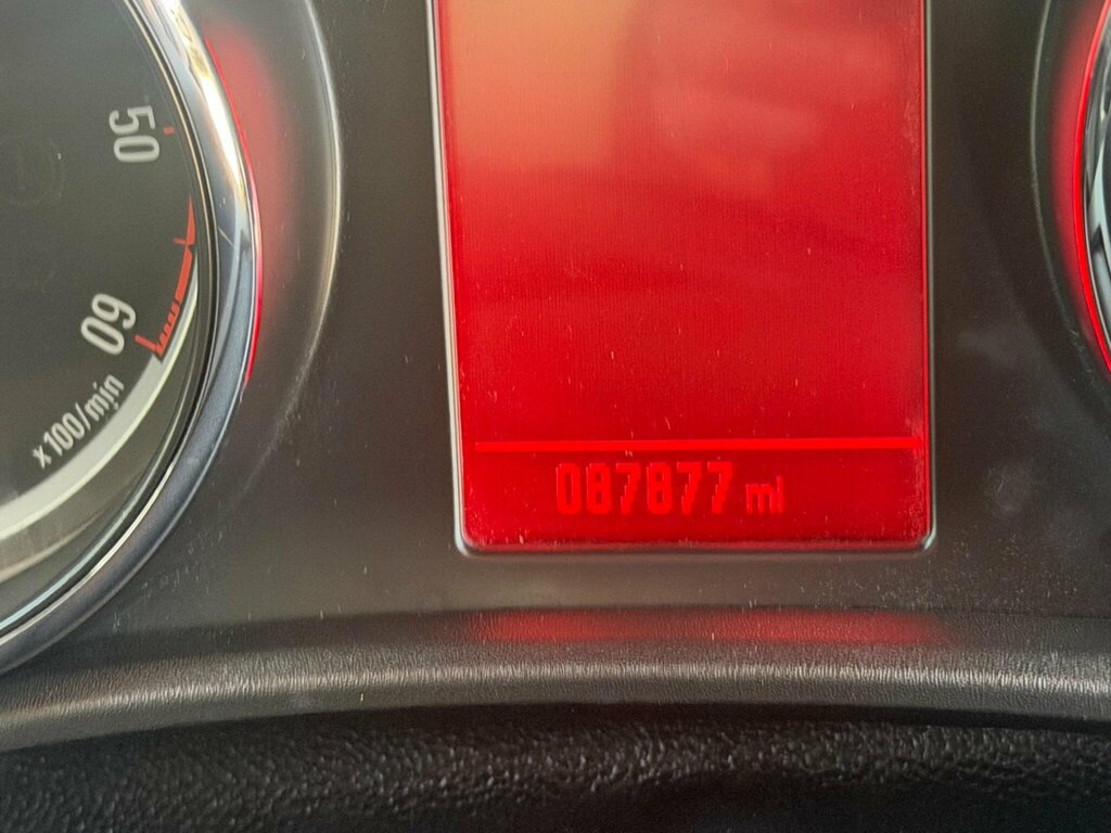 Vauxhall Astra 1.6 16V Sri Euro 5 Red #9