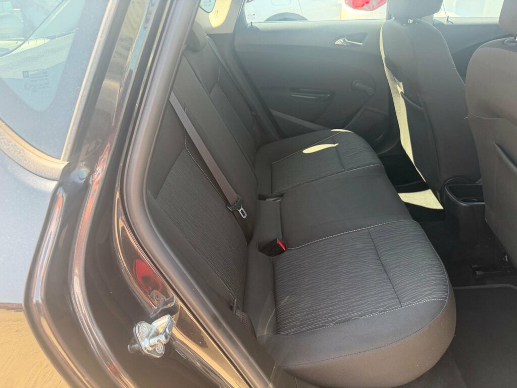 Vauxhall Astra 1.6 16V Sri Euro 5 Red #17