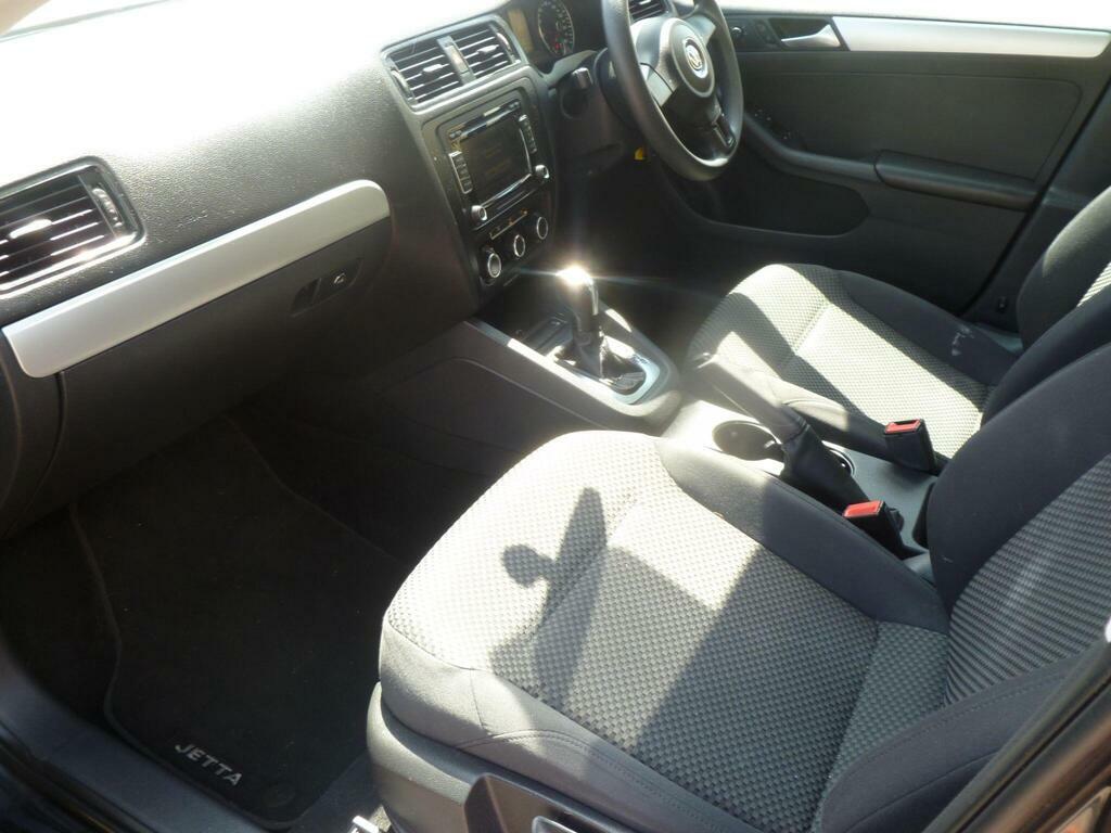 Volkswagen Jetta 2L Se Silver #9