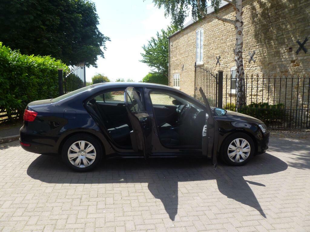 Volkswagen Jetta 2L Se Silver #3
