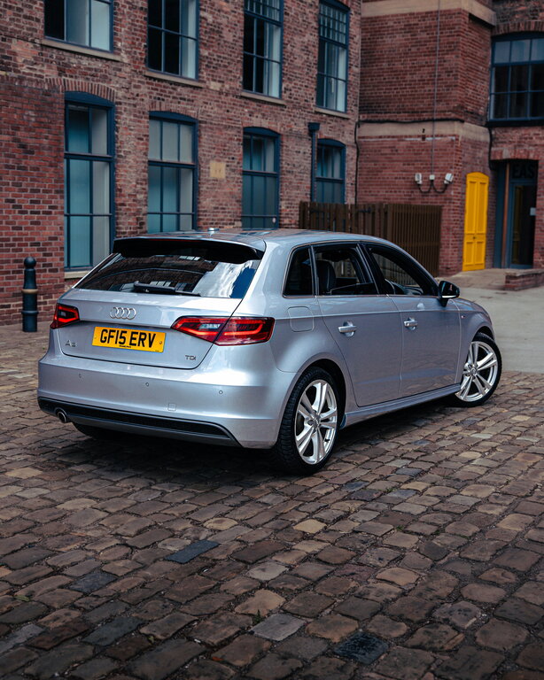 Audi A3 1.6 Tdi S Line Sportback Euro 6 Silver #4