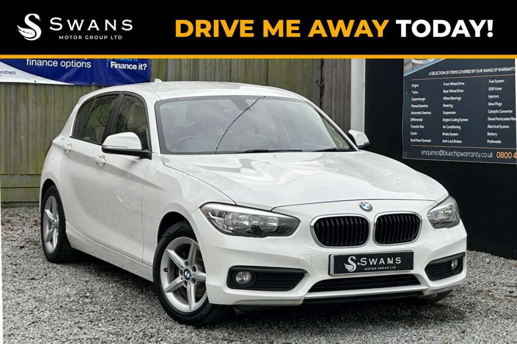 BMW 1 Series Hatchback 2017 Bmw 118I 1.5 Se White