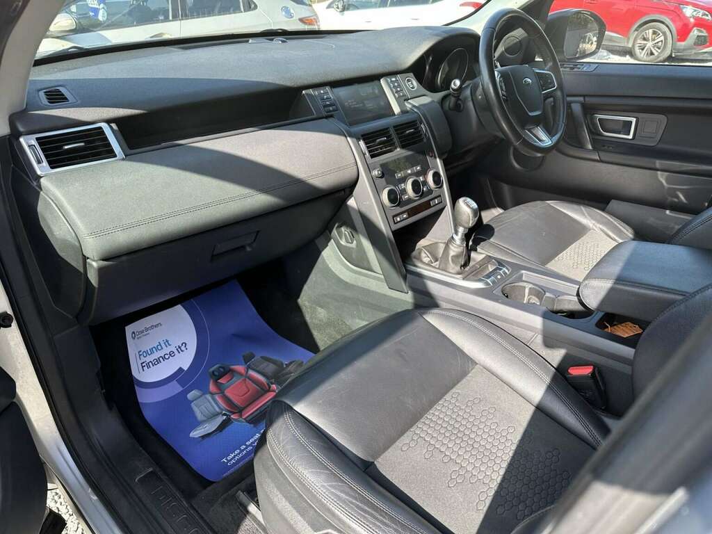 Land Rover Discovery Sport Suv 2018 Land Rover Discovery Sport 2.0 Ed4 Pure D MY60UTD Silver #6