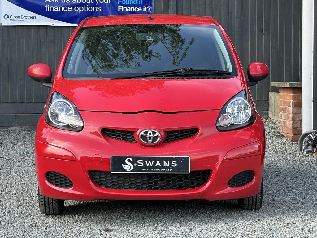 Toyota Aygo Hatchback 1.0 Vvt-i Go 201161 WJ61BYO Red #5