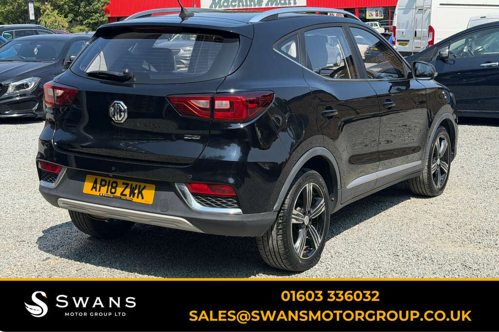 MG ZS Suv 1.5 Vti-tech Exclusive Suv E AP18ZWK Black #2