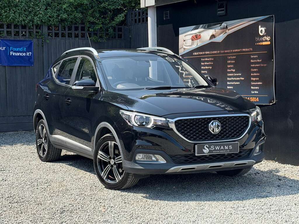 MG ZS Suv 1.5 Vti-tech Exclusive Suv E AP18ZWK Black #3
