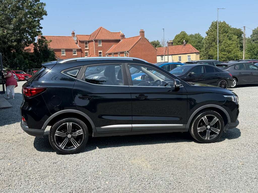 MG ZS Suv 1.5 Vti-tech Exclusive Suv E AP18ZWK Black #6