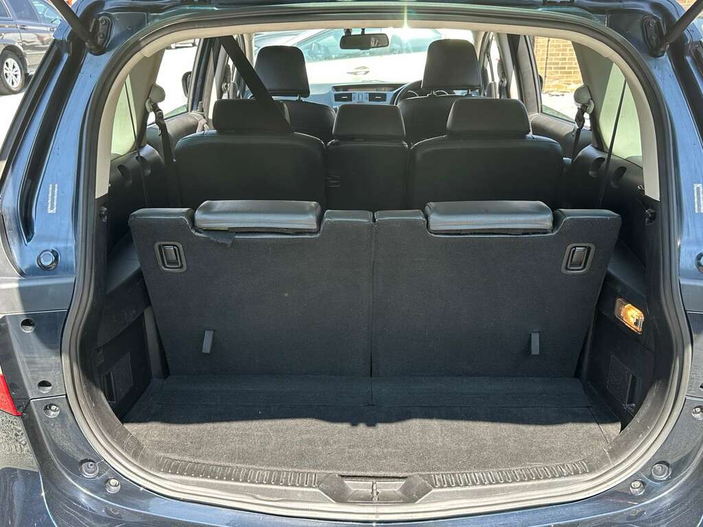 Mazda 5 Grey #42
