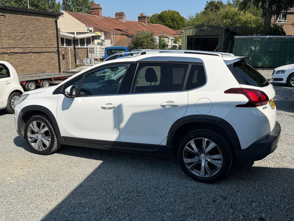 Peugeot 2008 Suv 1.6 Bluehdi Allure Suv Euro White #6