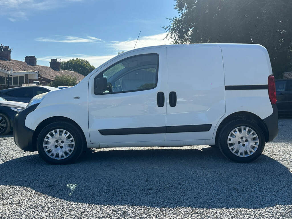 Peugeot Bipper Tepee 1.3 Hdi 75 Professional Nav Non Startstop White #7