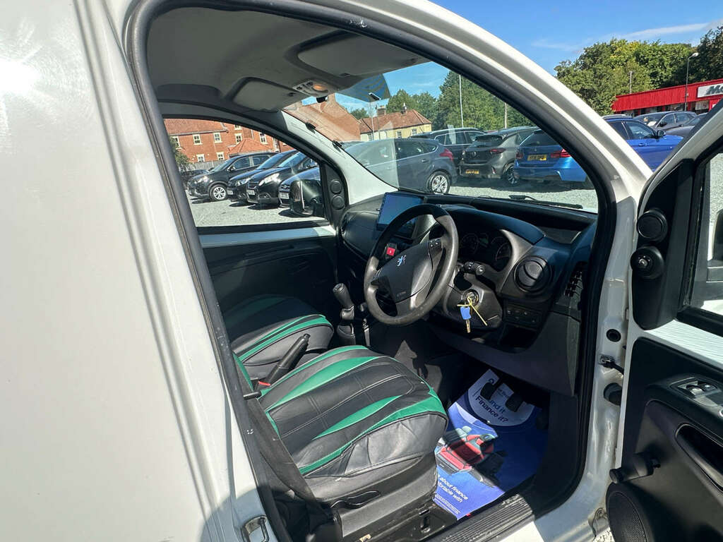 Peugeot Bipper Tepee 1.3 Hdi 75 Professional Nav Non Startstop White #12